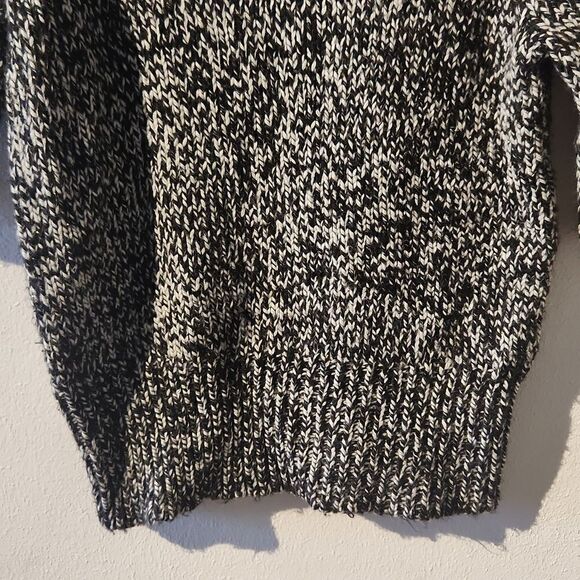 Worthington size medium short sleeve sweater - Picture 4 of 5